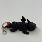 Toothless the Night Fury and the Light Fury - keychain thumbnail 2