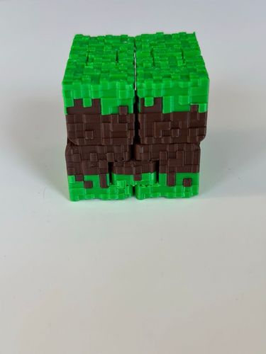 Fidget Minecraft w formie bloków ziemi