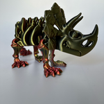 Dinozaur szkielet Triceratops thumbnail 1